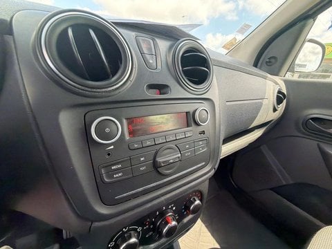 Voitures D'occasion À Matoury | Dacia Lodgy 1.5 Blue Dci 95Ch Essentiel 7 Places E6D-Full