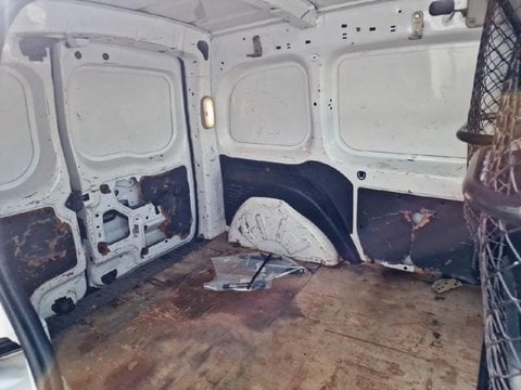 Voitures D'occasion À Matoury | Renault Kangoo Vu Ph.2 Generique 1 5L Dci 75Cv