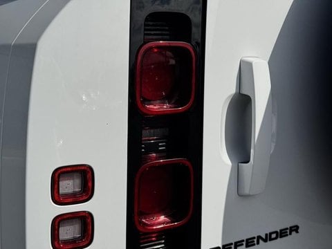 Voitures D'occasion À Liévin | Land Rover Defender 110 2.0 P300E X-Dynamic Se