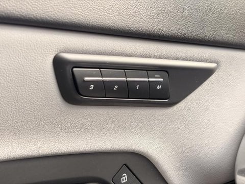 Voitures D'occasion À Liévin | Jaguar E-Pace P300E Phev 309Ch R-Dynamic S