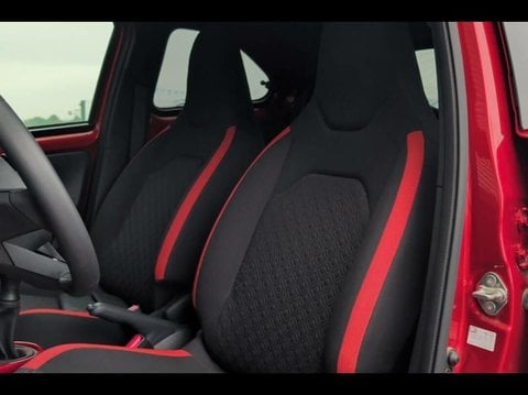 Voitures D'occasion À Cambrai | Toyota Aygo X 1.0 Vvt-I 72Ch Air Design My23