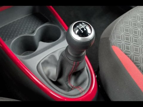 Voitures D'occasion À Cambrai | Toyota Aygo X 1.0 Vvt-I 72Ch Air Design My23