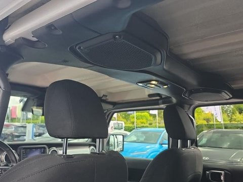 Voitures D'occasion À Maubeuge | Jeep Gladiator 3.0 V6 Multijet 264Ch Overland 4X4 Bva8