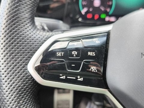 Voitures D'occasion À Maubeuge | Volkswagen Golf 1.5 Etsi Opf 150Ch R-Line Dsg7