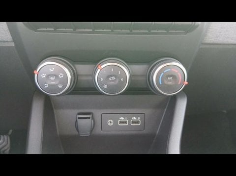 Voitures D'occasion À Valenciennes | Renault Clio 1.0 Tce 90Ch Evolution - 24