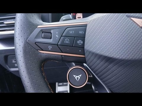 Voitures D'occasion À Valenciennes | Cupra Formentor 1.5 Ehybrid 204Ch V Dsg6