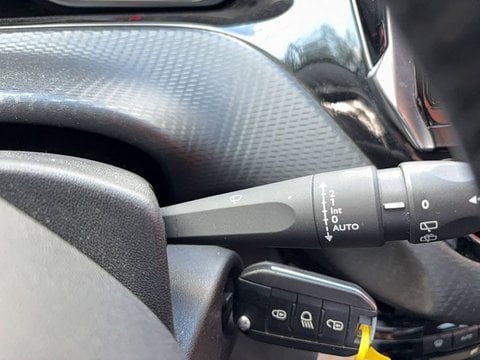 Voitures D'occasion À Toulouse | Peugeot 2008 Puretech 82Ch S&S Bvm5 Signature