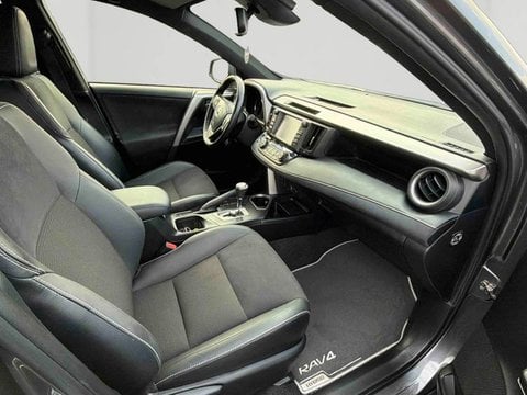 Voitures D'occasion À Brive La Gaillarde | Toyota Rav4 Iv Hybride 197Ch 2Wd Dynamic