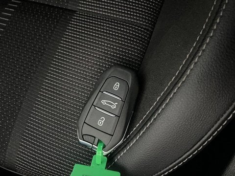 Voitures D'occasion À Saintes | Opel Grandland Hybrid 225 Ch Bva8 Elegance Business