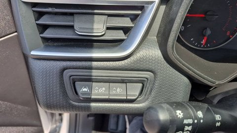 Voitures D'occasion À Bergerac | Renault Clio V Tce 90 Equilibre