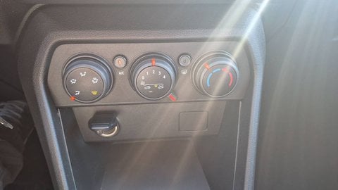 Voitures D'occasion À Bergerac | Dacia Sandero Iii Tce 90 - 22 Stepway Confort