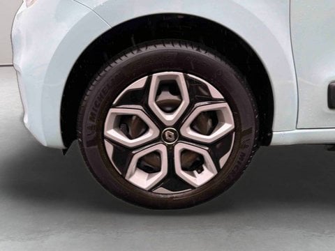 Voitures D'occasion À Trélissac | Renault Twingo Iii E-Tech Equilibre