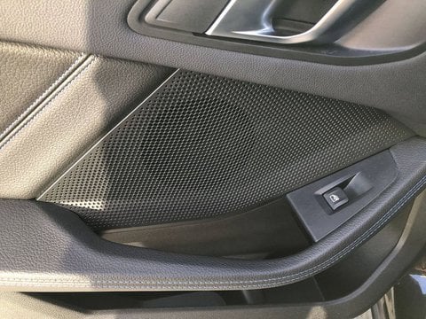 Voitures D'occasion À Gond Pontouvre | Bmw Série 1 Serie 1 F40 118D 150 Ch Bva8 M Sport