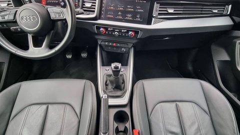 Voitures D'occasion À Dax | Audi A1 Citycarver 25 Tfsi 95 Ch Bvm5 Design Luxe
