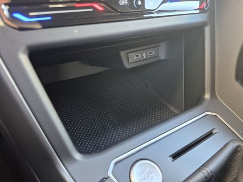 Voitures D'occasion À Dax | Volkswagen Polo 1.0 Tsi 110 S&S Dsg7 R-Line