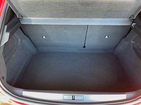 Voitures D'occasion À Saintes | Peugeot 208 Puretech 100 S&S Bvm6 Active
