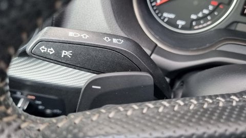 Voitures D'occasion À Dax | Audi Q2 35 Tfsi Cod 150 S Tronic 7 S Line