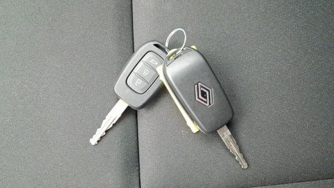 Voitures D'occasion À Bergerac | Renault Clio Tce 90 Ch Gsr2 Evolution