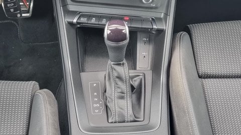 Voitures D'occasion À Dax | Audi Q3 35 Tdi 150 Ch S Tronic 7 S Line