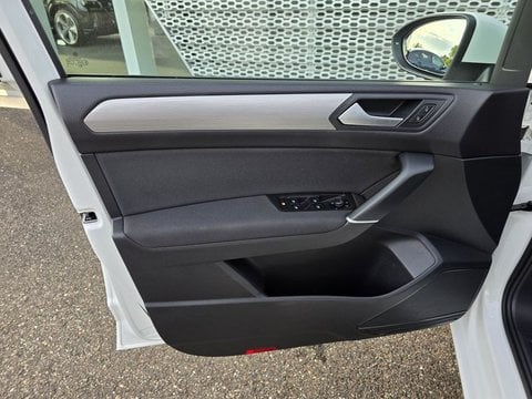 Voitures D'occasion À Saint-Pierre-Du-Mont | Volkswagen Touran 2.0 Tdi 122 7Pl Lounge