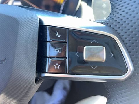 Voitures D'occasion À Saintes | Mg Zs Iii 1.5 L Hybrid+ 197 Ch Luxury