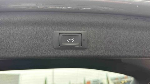 Voitures D'occasion À Brive La Gaillarde | Audi Q3 35 Tdi 150 Ch S Tronic 7 S Line