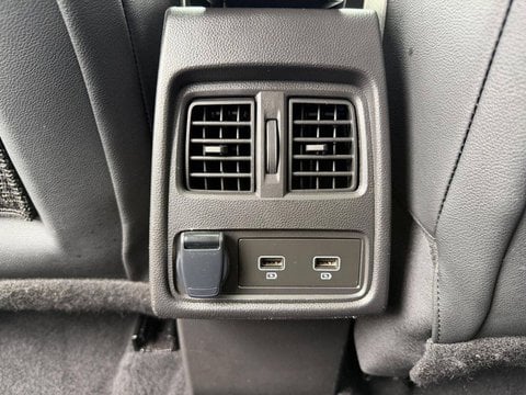 Voitures D'occasion À Sarlat | Renault Captur Mild Hybrid 140 Techno