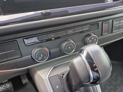 Voitures D'occasion À Saint-Avit | Volkswagen Transporter 6.1 Procab L1 2.0 Tdi 204 Dsg7 4Motion...