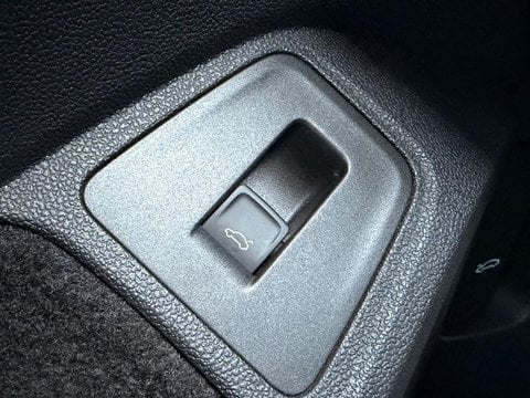 Voitures D'occasion À Boé | Volkswagen Tiguan 2.0 Tdi 150Ch Dsg7 R-Line