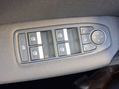 Voitures D'occasion À Trélissac | Renault Captur Ii Tce 140 Edc - 21 Intens