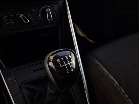 Voitures D'occasion À Saint-Pierre-Du-Mont | Volkswagen Polo 1.0 Tsi 95 S&S Bvm5 Vw Edition