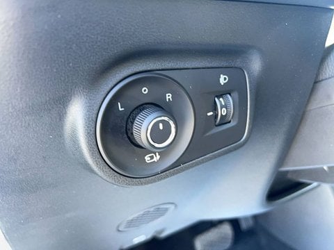 Voitures D'occasion À Saintes | Mg Zs Iii 1.5 L Hybrid+ 197 Ch Luxury
