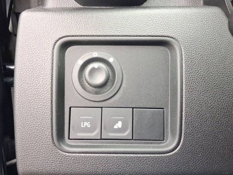 Voitures D'occasion À Limoges | Dacia Duster Eco-G 100 4X2 Prestige