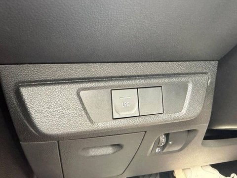 Voitures D'occasion À Sarlat | Dacia Sandero Eco-G 100 - 22 Stepway Confort
