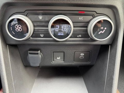 Voitures D'occasion À Sarlat | Dacia Jogger Hybrid 140 7 Places Gsr2 Extreme +