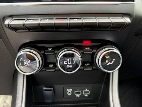 Voitures D'occasion À Sarlat | Renault Captur Mild Hybrid 140 Techno