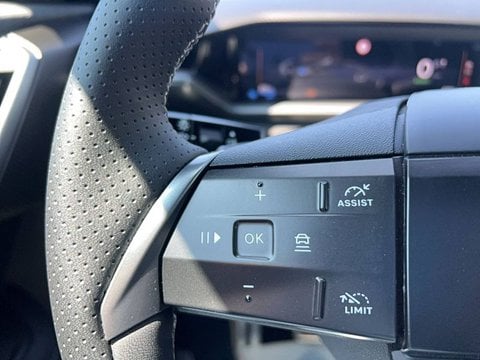 Voitures D'occasion À Saintes | Opel Grandland Electrique Ii Electrique 325 Ch & Batterie 73 Kwh...