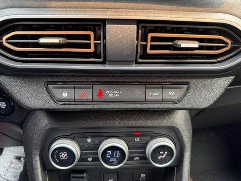 Voitures D'occasion À Sarlat | Dacia Jogger Hybrid 140 7 Places Gsr2 Extreme +