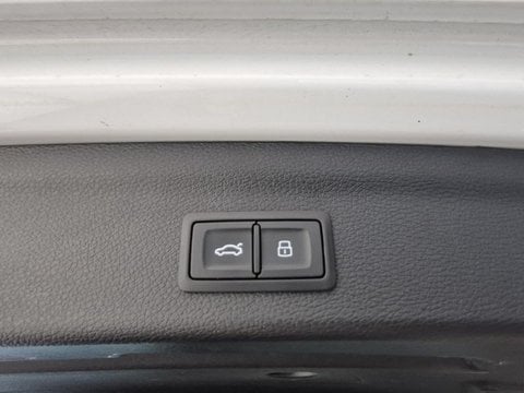 Voitures D'occasion À Brive La Gaillarde | Audi Q3 35 Tfsi 150 Ch Design Luxe