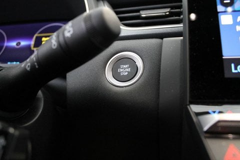 Voitures D'occasion À Châtellerault | Renault Captur Ii E-Tech Full Hybrid 160 Ch Techno