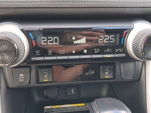 Voitures D'occasion À Limoges | Toyota Rav4 Hybride 218 Ch 2Wd Lounge