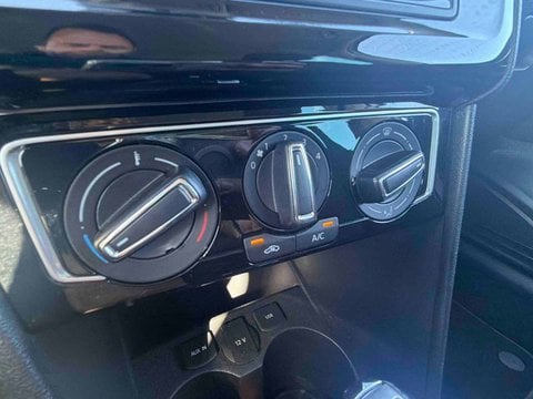 Voitures D'occasion À Brive La Gaillarde | Volkswagen Polo 1.2 Tsi 90 Bmt Dsg7 Match