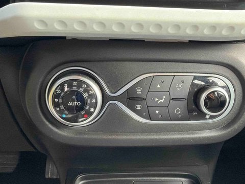 Voitures D'occasion À Trélissac | Renault Twingo Iii E-Tech Equilibre