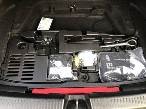 Voitures D'occasion À Cognac | Mercedes-Benz Classe A Iv 180 Bm6 Amg Line