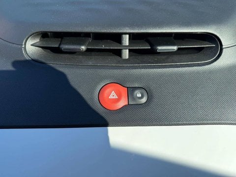 Voitures D'occasion À Sarlat | Renault Twingo Electrique Iii Iii Achat Intégral - 21 Intens