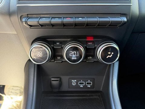 Voitures D'occasion À Sarlat | Renault Captur Ii Tce 140 Edc - 21 Intens
