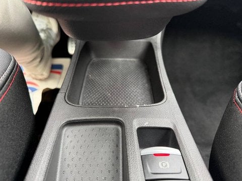 Voitures D'occasion À Sarlat | Renault Captur Ii Mild Hybrid 160 Edc R.s. Line