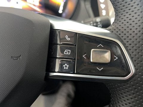 Voitures D'occasion À Saintes | Mg Zs 1.5 L Hybrid+ 197 Ch Luxury