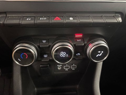 Voitures D'occasion À Gond Pontouvre | Renault Clio V E-Tech 140 Business