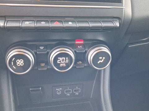 Voitures D'occasion À Terrasson-Lavilledieu | Renault Captur Blue Dci 95 Intens